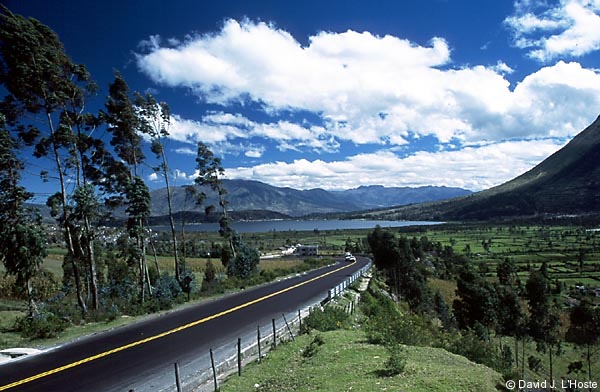 ECUADOR 2001 -- Lago San Pablo --  by David J. L'Hoste